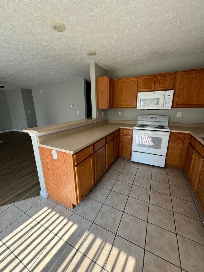 Building Photo - 3883-3887 Ledyard