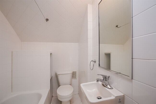 Building Photo - 3818 Hazard St