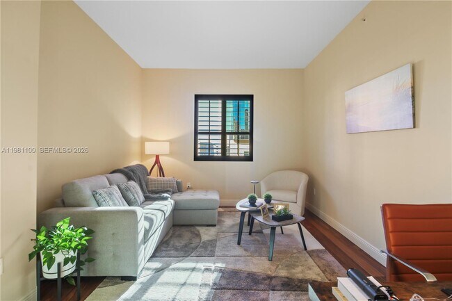 Building Photo - 100 Andalusia Ave