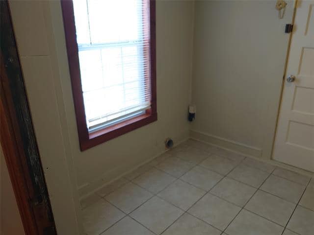 Building Photo - 1309 Ross Ave