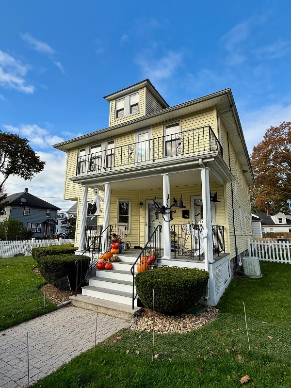 Building Photo - 37 Lindale Ave