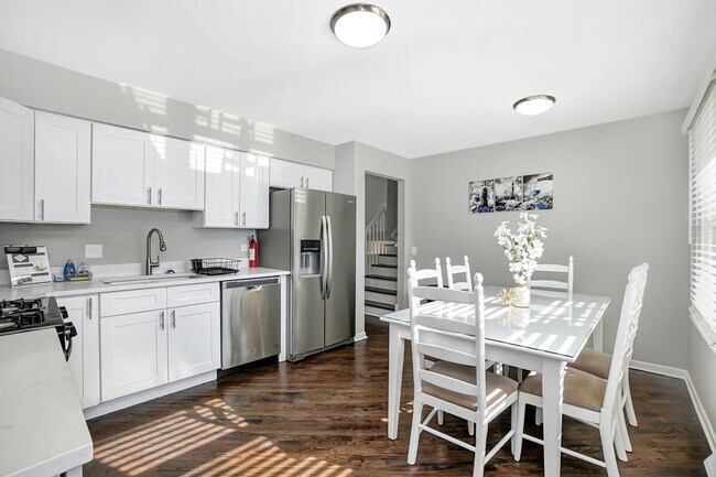 Building Photo - 18101 Marlin Ln