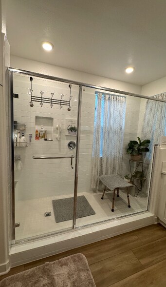 Building Photo - 1939 Meyer Ct