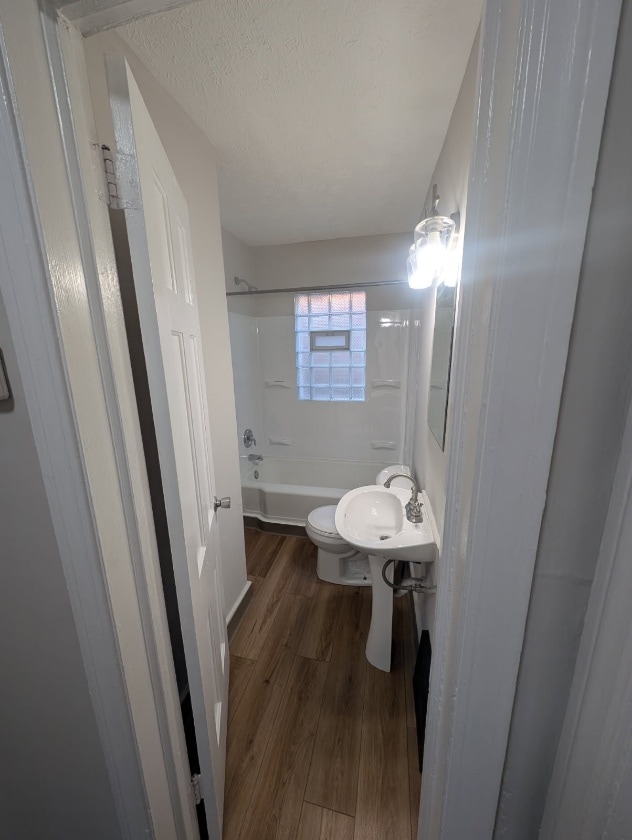 Bathroom - 4488 W 150th St