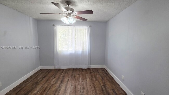 Building Photo - 832 NW 92nd Ave