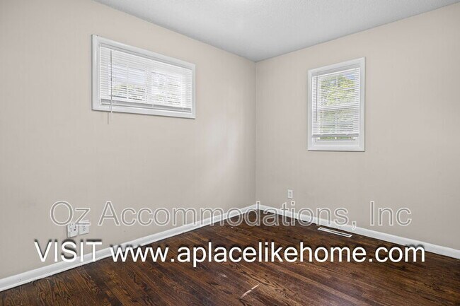 Building Photo - 4934 Appleton Ave