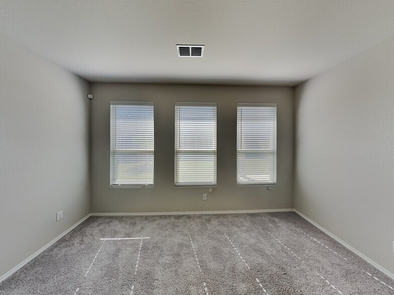 Building Photo - 6261 Outrigger Rd