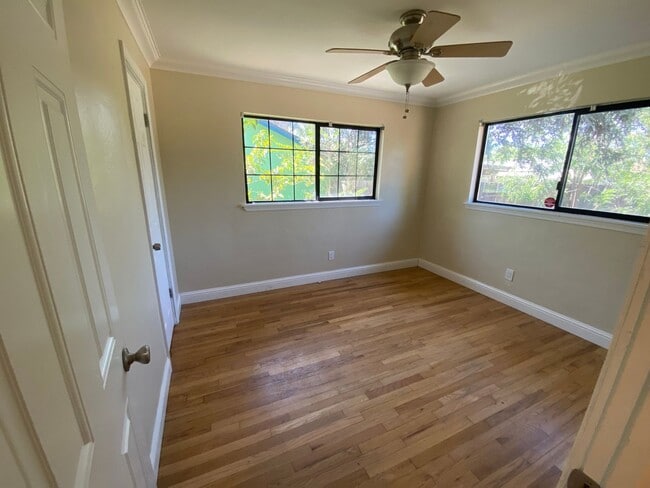 Building Photo - Beautiful Home for rent in Tulare, Ca