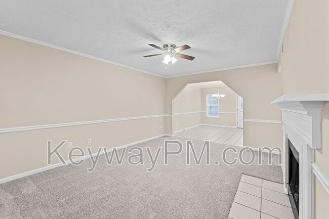 Building Photo - 3920 Almon Dr