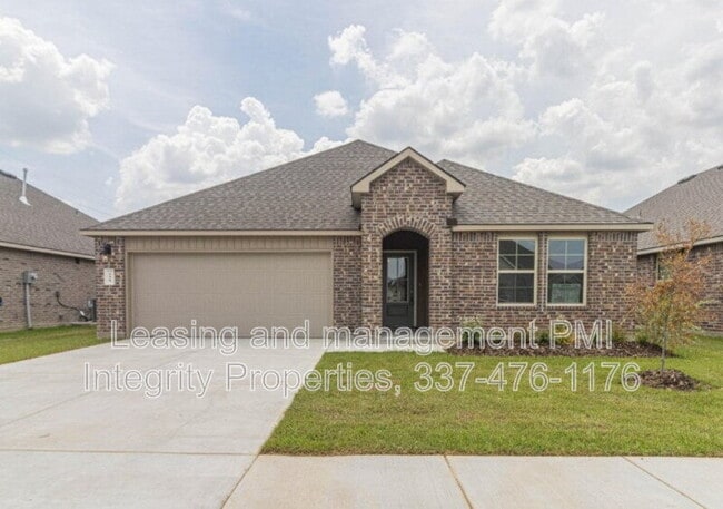 Primary Photo - 136 Romain Picard Dr