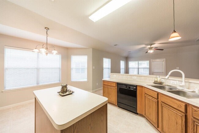 Building Photo - 9934 Barr Lake Dr
