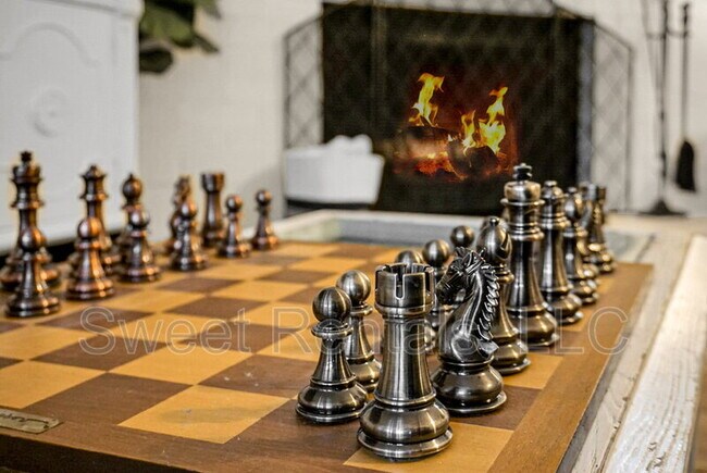 Building Photo - 733 Ralston Ct