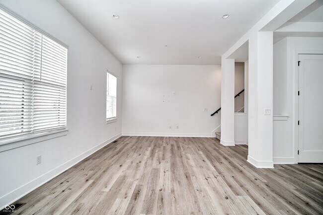 Building Photo - 519 Fulton St