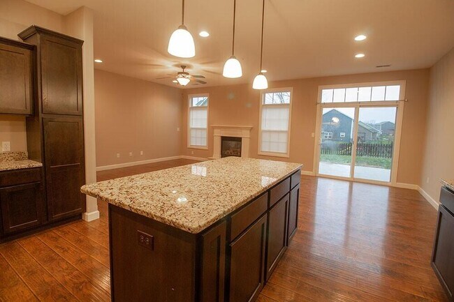 Building Photo - 7413 Rosedown Dr