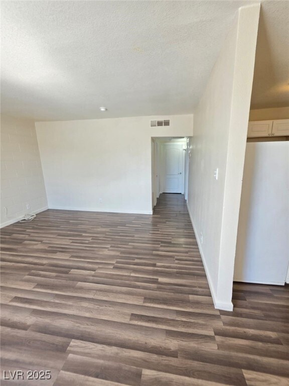 Building Photo - 2524 N McCarran St