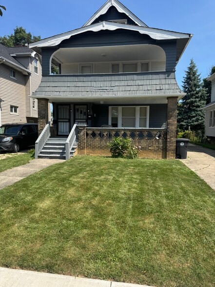 Entire House - 13805 Othello Ave