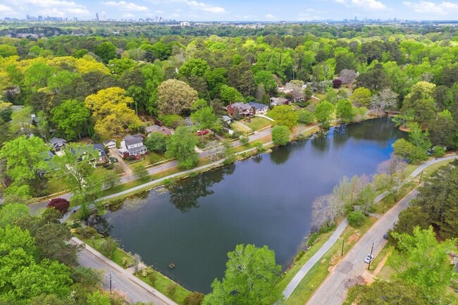 Building Photo - 103 Berkeley Rd