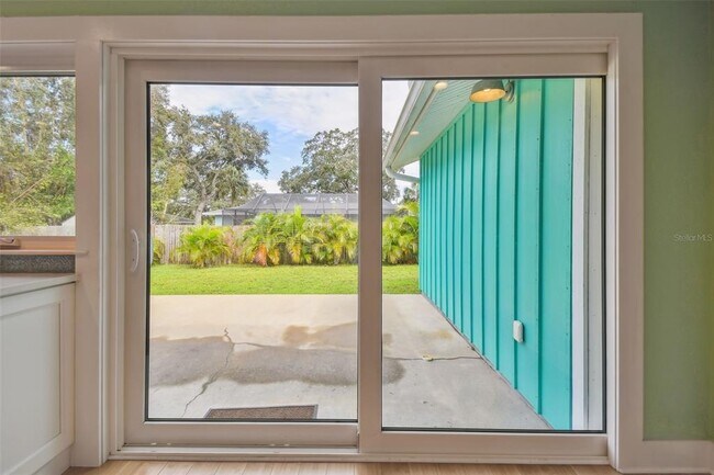 Building Photo - 340 Mehlenbacher Rd