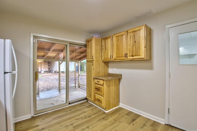 Building Photo - 7002 W Wakefield Dr