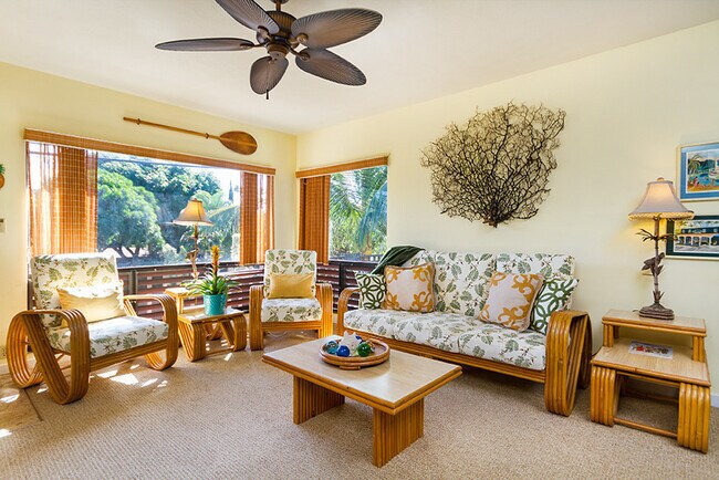 Building Photo - Adorable Beach Style 3 bedroom, 2 bath home in Lanikai! All utilities included!