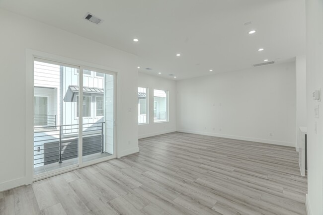 Building Photo - 7735 Hammerly Blvd