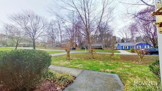 Building Photo - 3004 Bardwell Rd