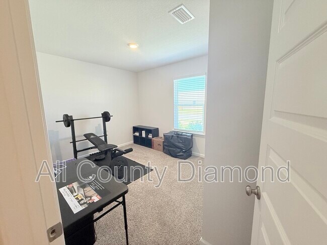 Building Photo - 5116 Sienna Dr