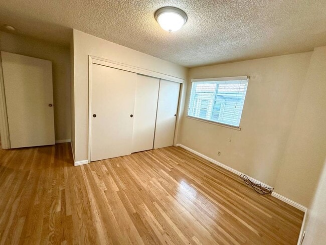Building Photo - 1634 63rd St