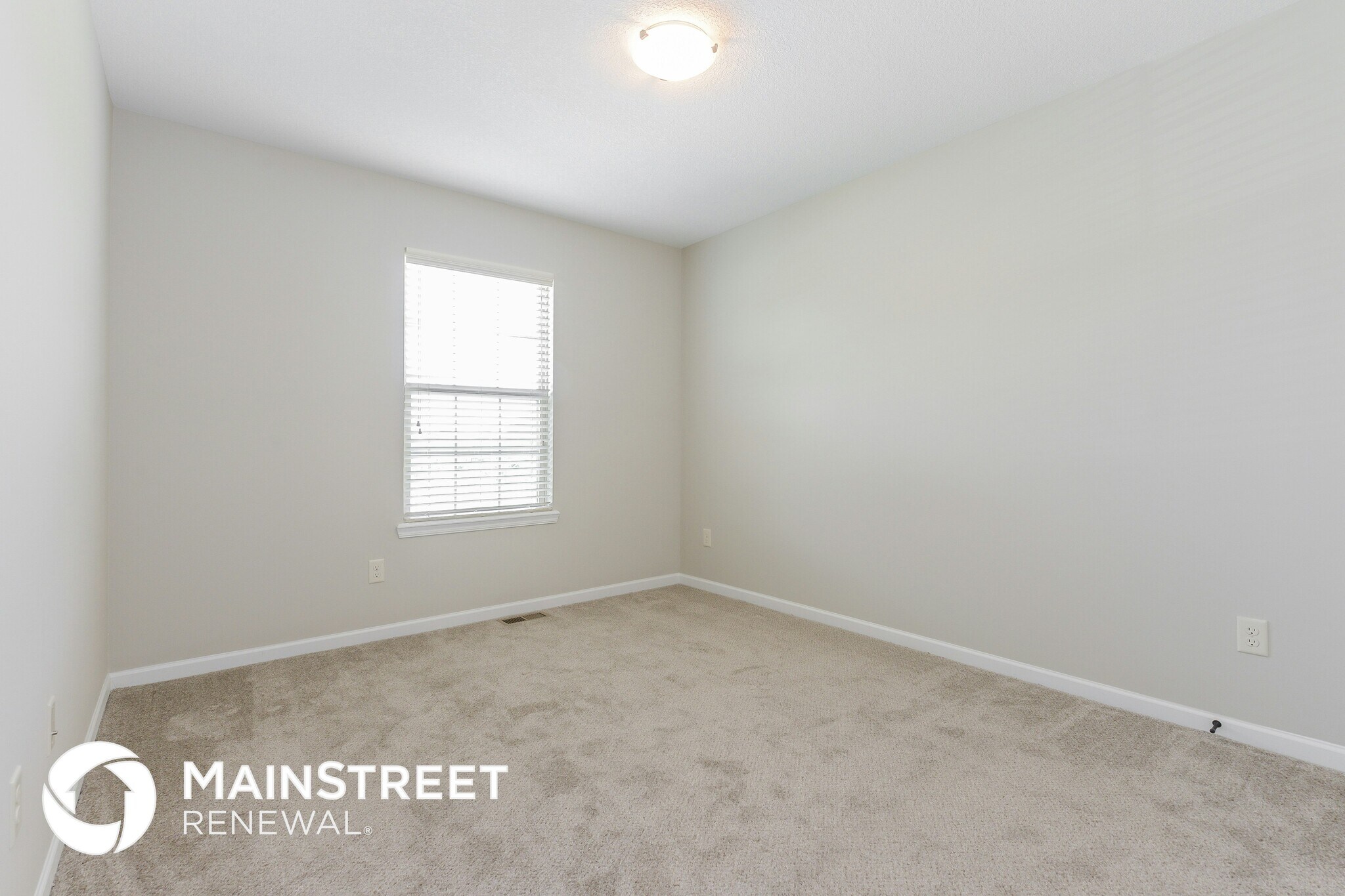 Building Photo - 801 Emerson Dr