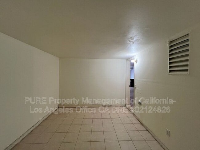 Building Photo - 2801 Sepulveda Blvd