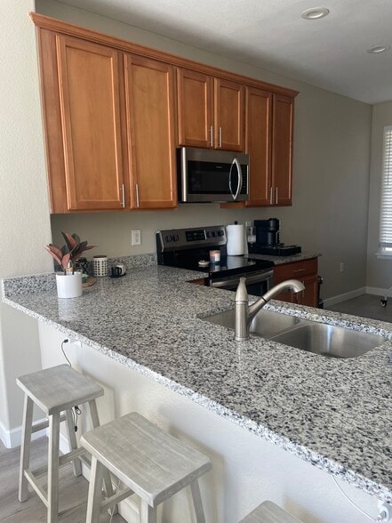 Building Photo - 16294 E Geddes Ln