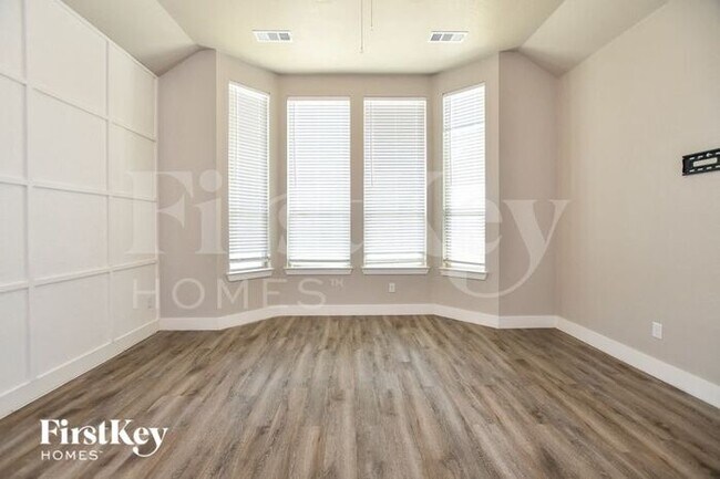Building Photo - 1609 San Donato Ln