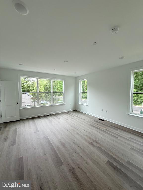 Building Photo - 4900 Chelan Xing