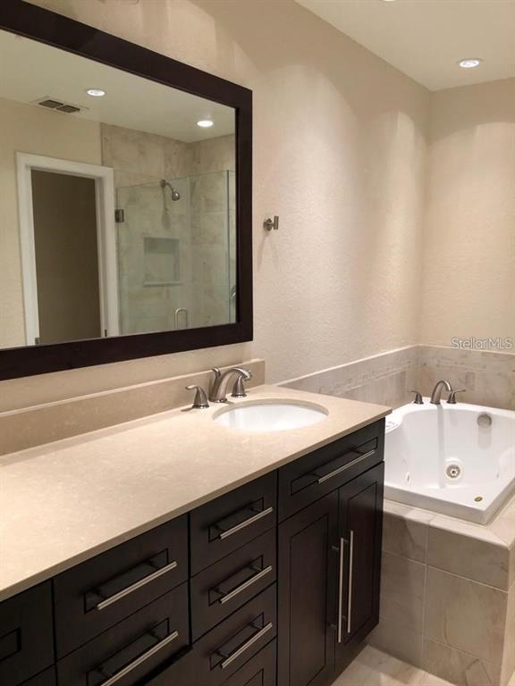 Building Photo - 2850 Polvadero Ln