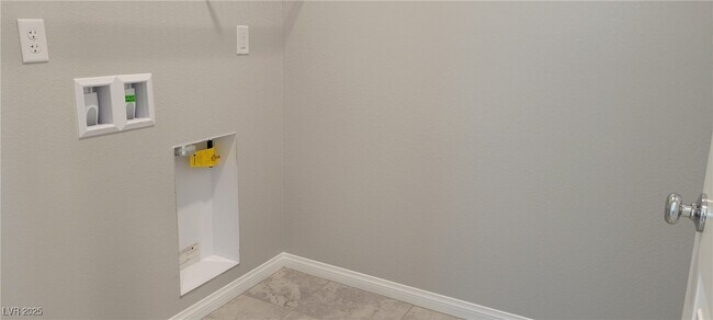 Building Photo - 3638 Modico Ln