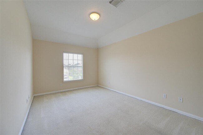 Building Photo - 11914 Newport Shore Dr