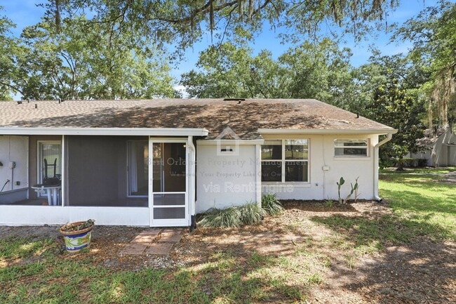 Building Photo - 917 Pebble Creek Cir