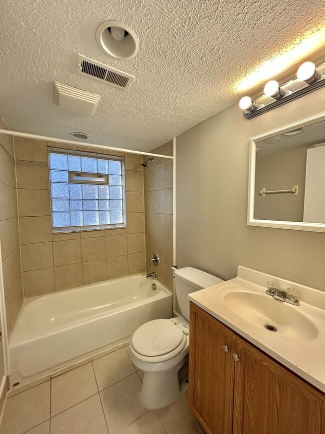 Building Photo - 783 N Fred Shuttlesworth Cir