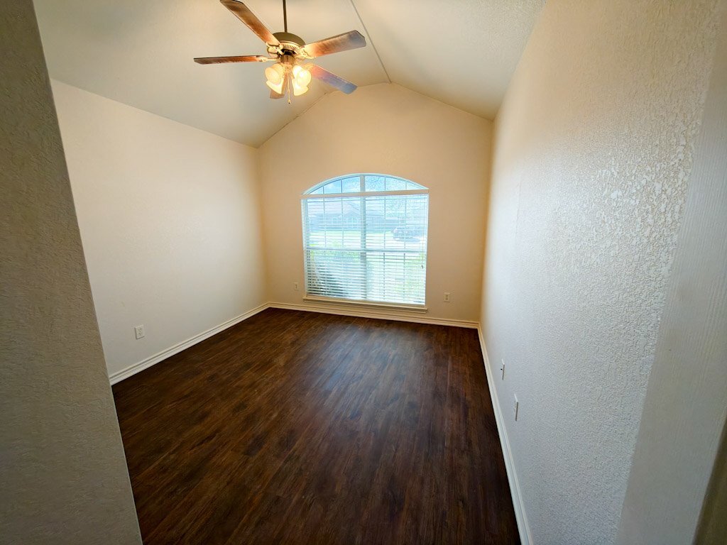 Building Photo - 5617 Cobalt Ln