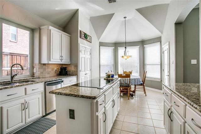 Building Photo - 1048 Village Pkwy