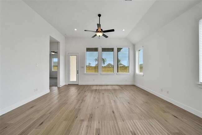 Building Photo - 13107 Wood Leaf Pk