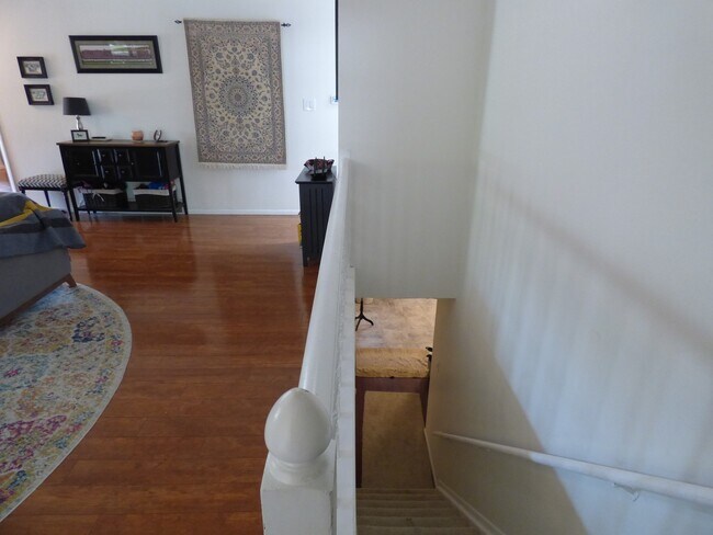 Building Photo - Great House in a Great Neighborhood!