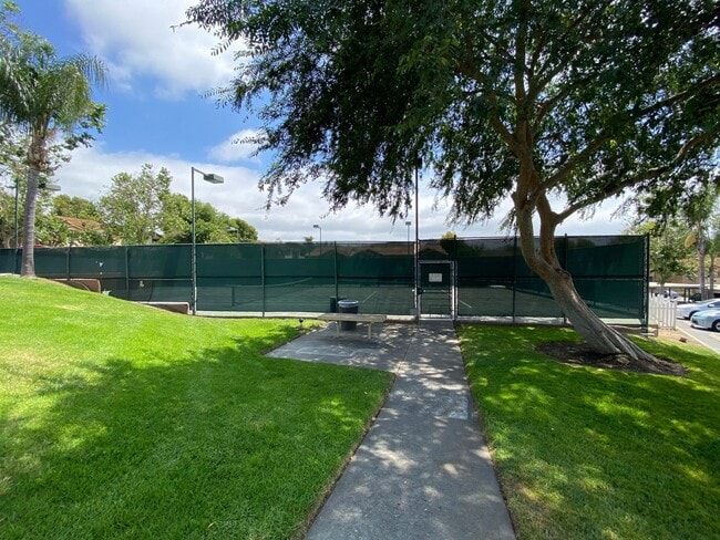 Building Photo - 2bed/2bath home in Mission Park Community!