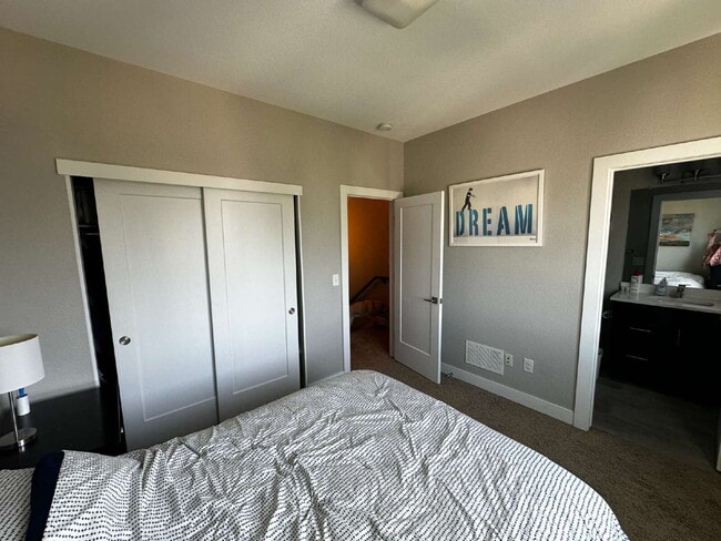 Building Photo - "Experience Modern Comfort: Spacious 2-Bed...