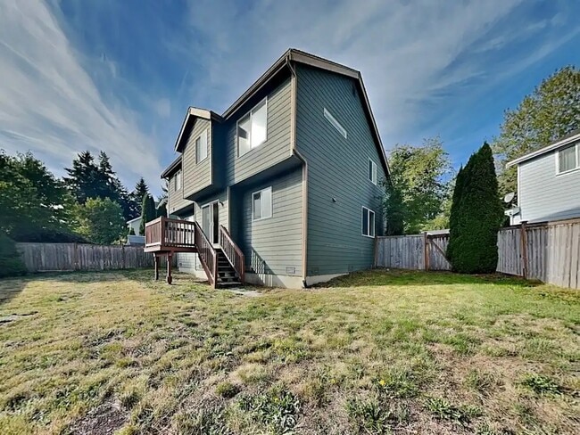 Building Photo - 18600 94th St Ct E