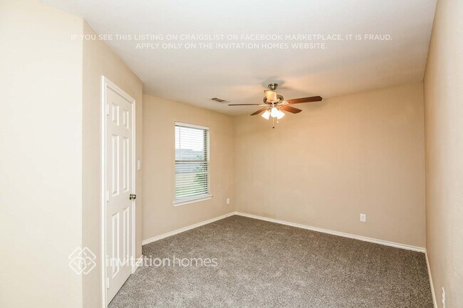 Building Photo - 1609 Vineridge Ln