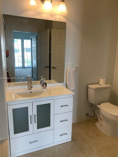 Building Photo - 1209 Main St