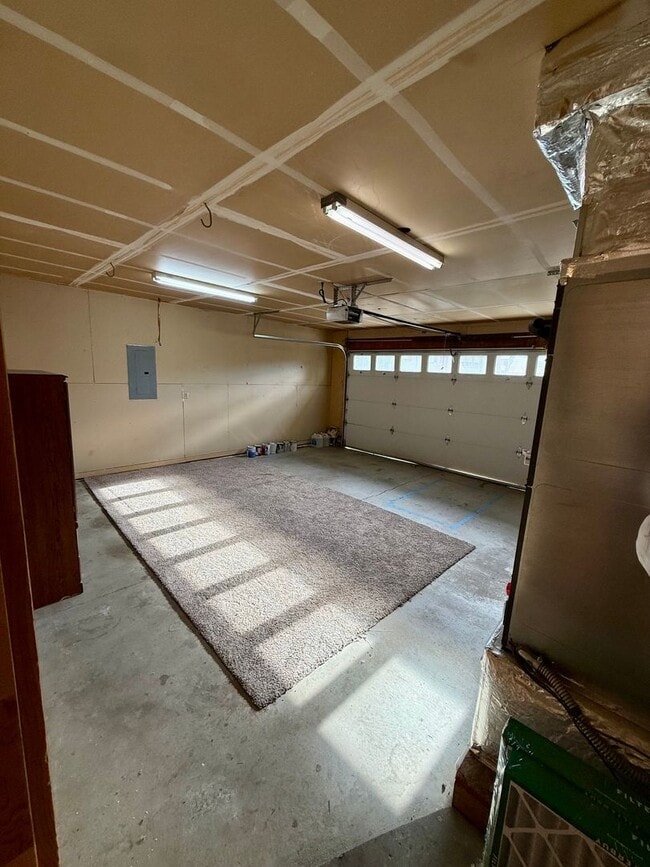 Building Photo - 3 bed 2 bath single family home in Nampa c...