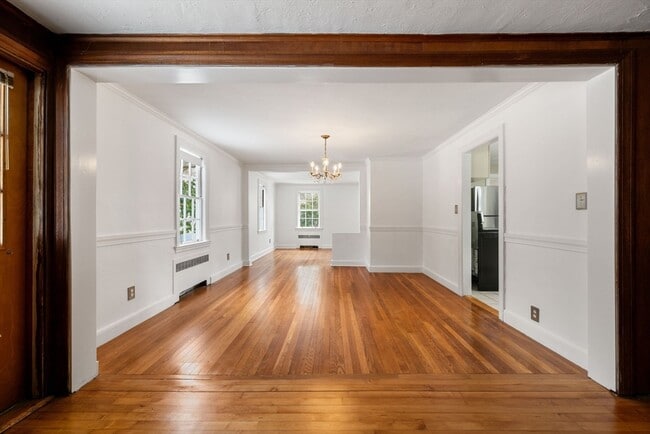 Building Photo - 159 Payson Rd