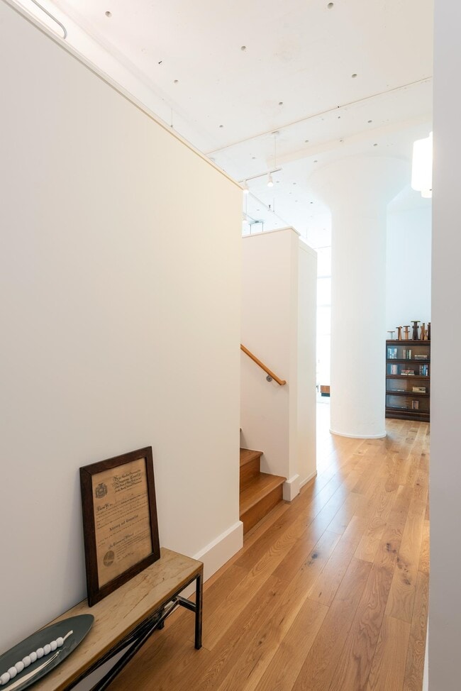 Building Photo - 50 Dey St